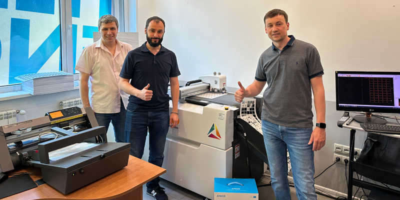 В київській філії друкарні «Аладдін-принт» введена в експлуатацію різальна машина iECHO PK0604 Plus В київській філії друкарні «Аладдін-принт» введена в експлуатацію різальна машина iECHO PK0604 Plus